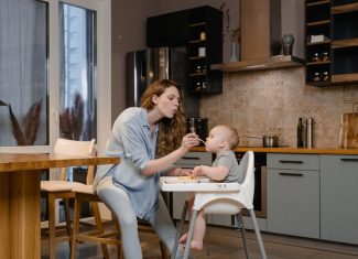 Kako odabrati hranilicu za bebe?