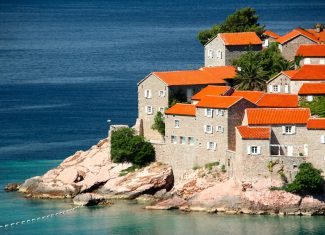 Porodično letovanje u Crnoj Gori – destinacije koje deca obožavaju